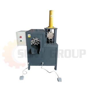 How does an automobile rotor dismantling machine work?